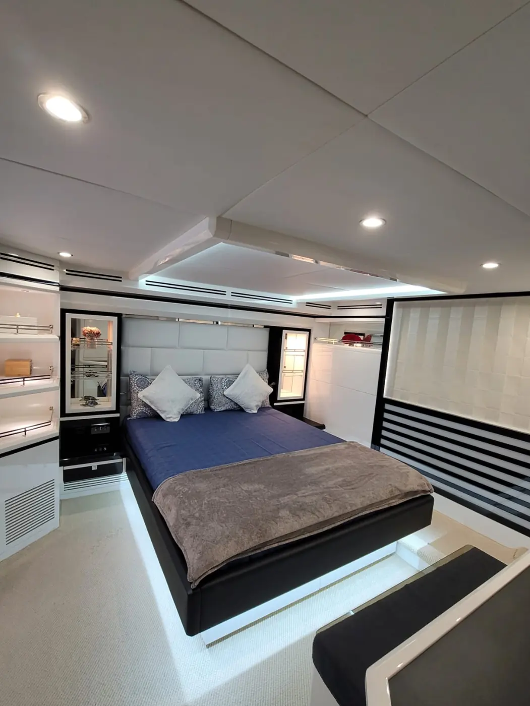 Master cabin 66ft luxury yacht Dubai