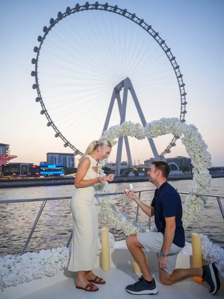 proposal on a yacht in Dubai