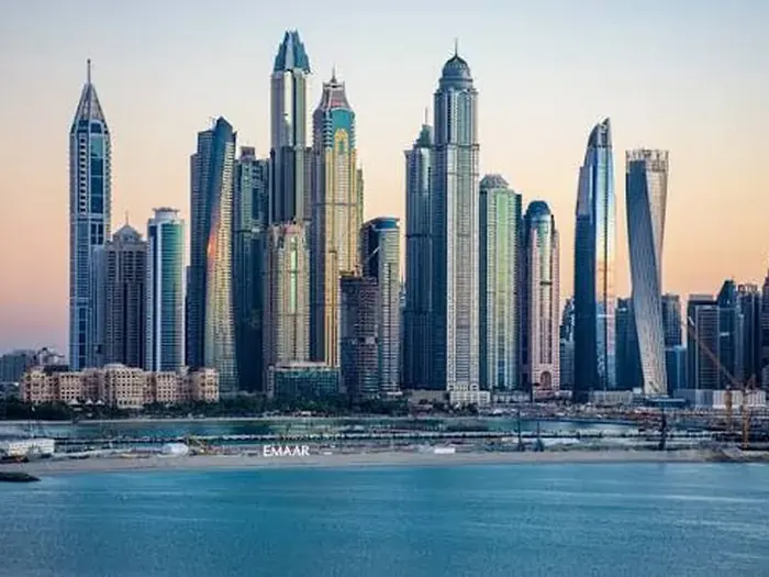 Dubai Marina yacht cruise
